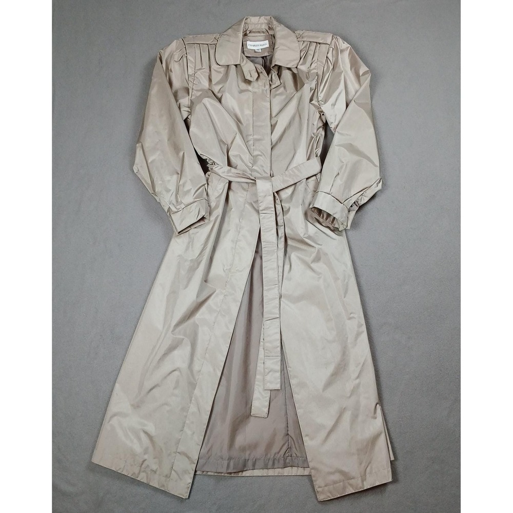 Vintage-Inspired Neutral Trench Coat